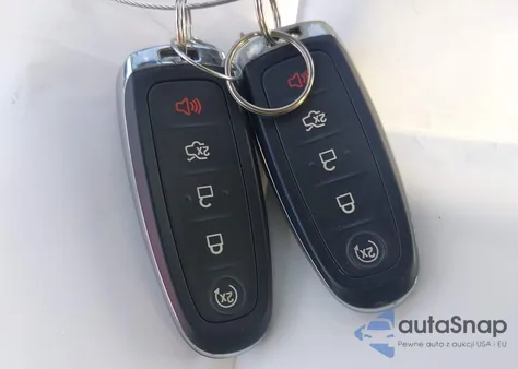 2017 Ford Escape Titanium from USA, damaged, VIN 1FMCU9J92HUE72820